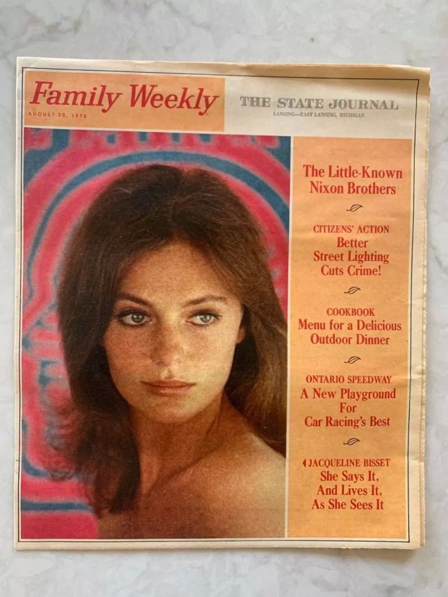 FAMILY WEEKLY magazine side cover 30 August 1970