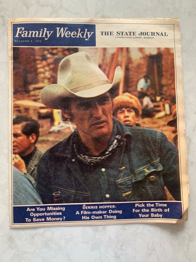FAMILY WEEKLY magazine side cover 8 November 1970