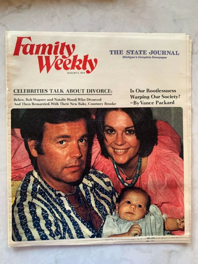 FAMILY WEEKLY magazine side cover 4 August 1974