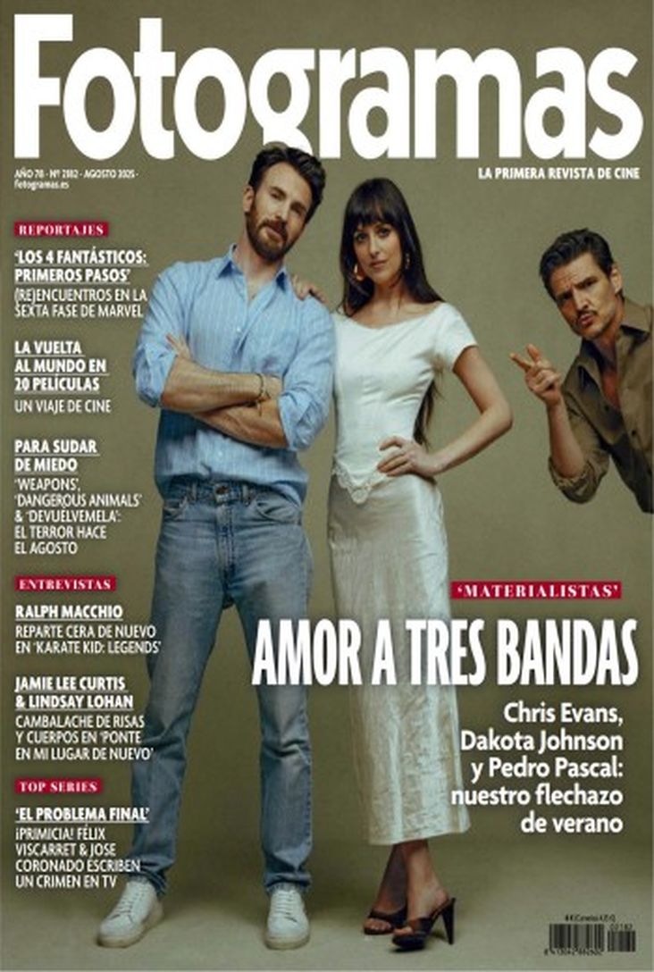 FOTOGRAMAS magazine side cover Issue 2182  August 2025