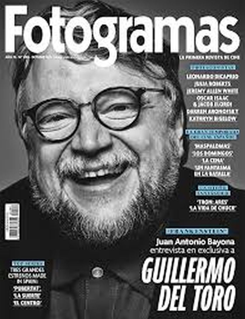 FOTOGRAMAS magazine side cover Issue 2184  October 2025