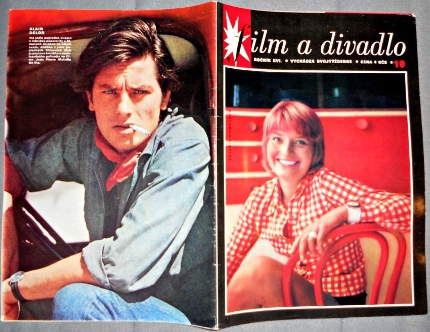 FILM A DIVADLO magazine side cover Issue 19  1972