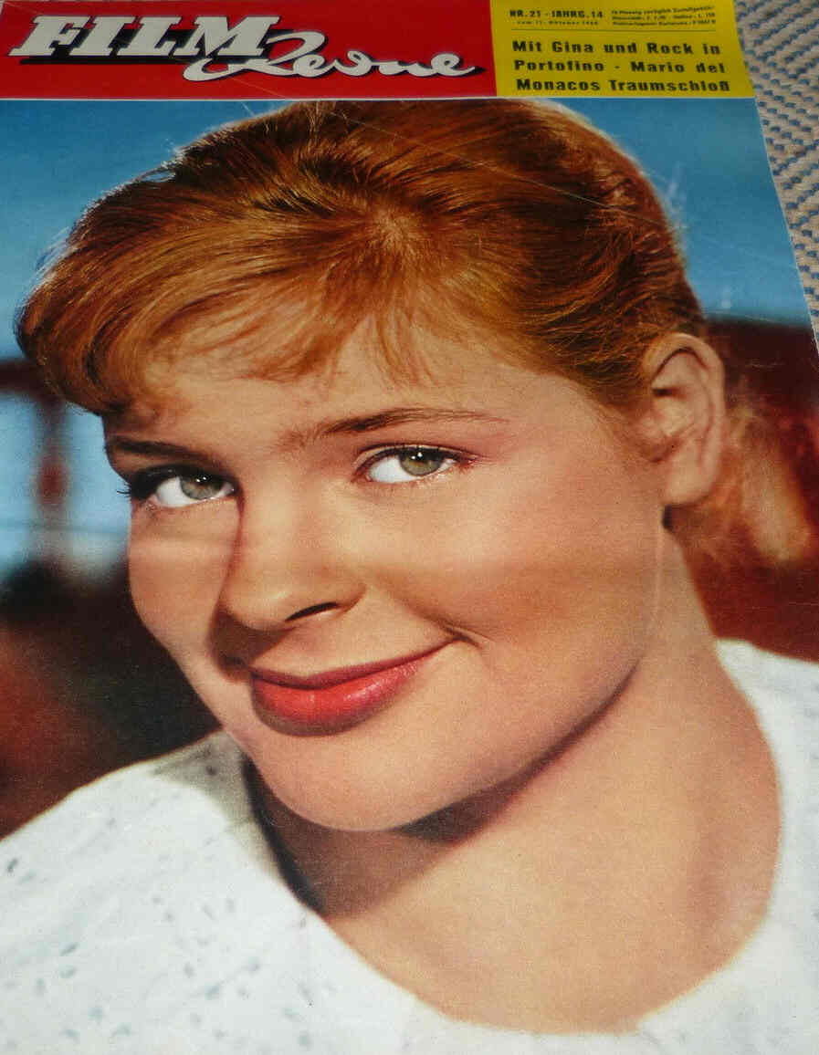 FILM REVUE magazine side cover Issue 21 11 October 1960