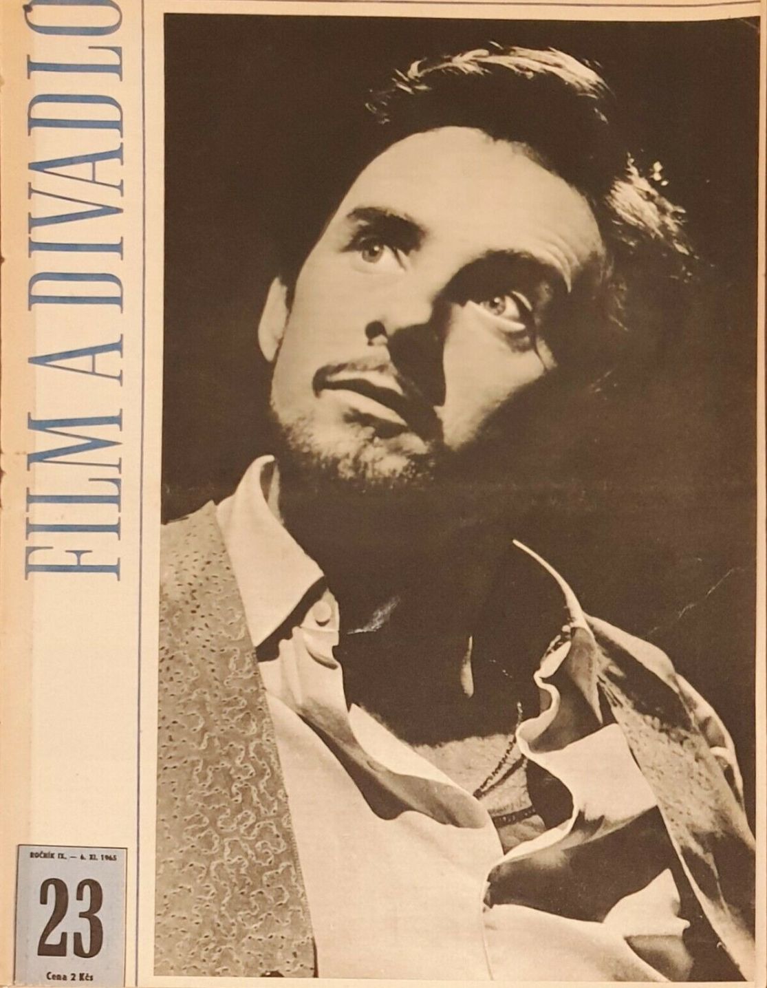 FILM A DIVADLO magazine side cover Issue 23  November 1965