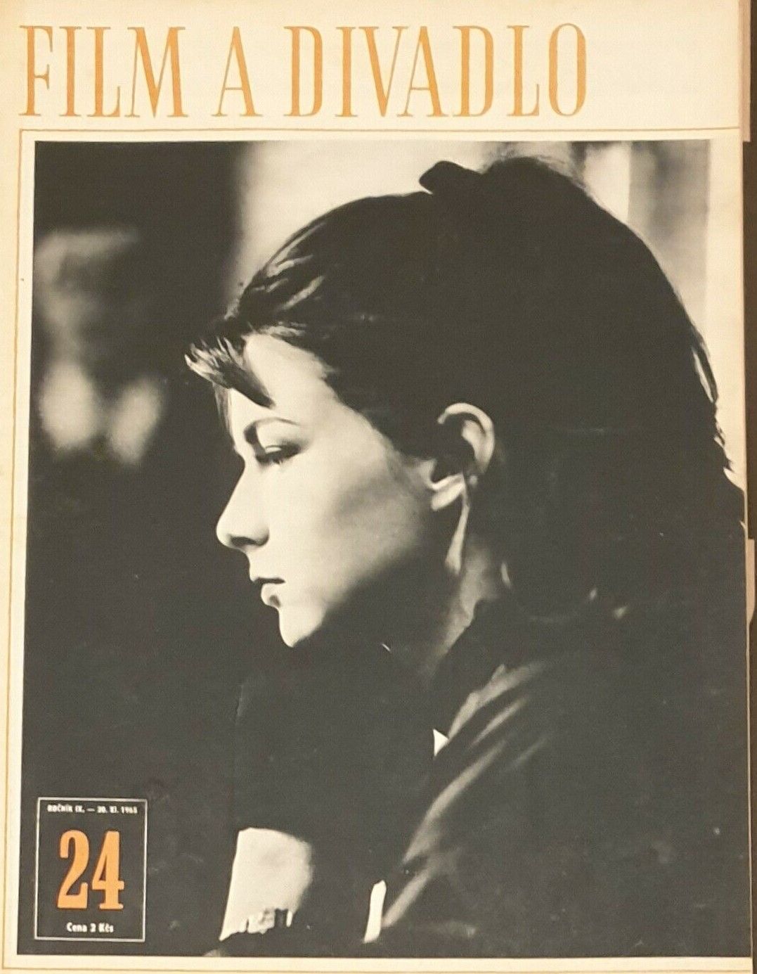 FILM A DIVADLO magazine side cover Issue 24  November 1965