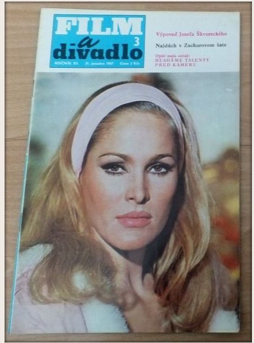 FILM A DIVADLO magazine side cover Issue 3  1967