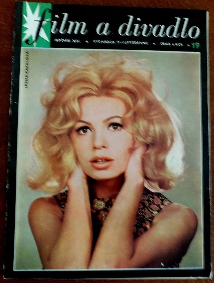 FILM A DIVADLO magazine side cover Issue 19  1970