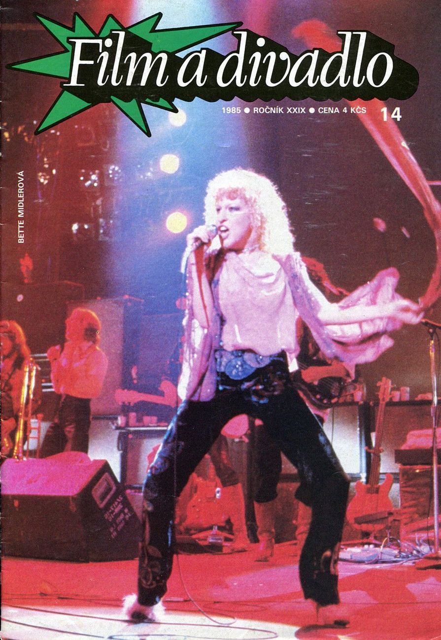 FILM A DIVADLO magazine side cover Issue 14  1985