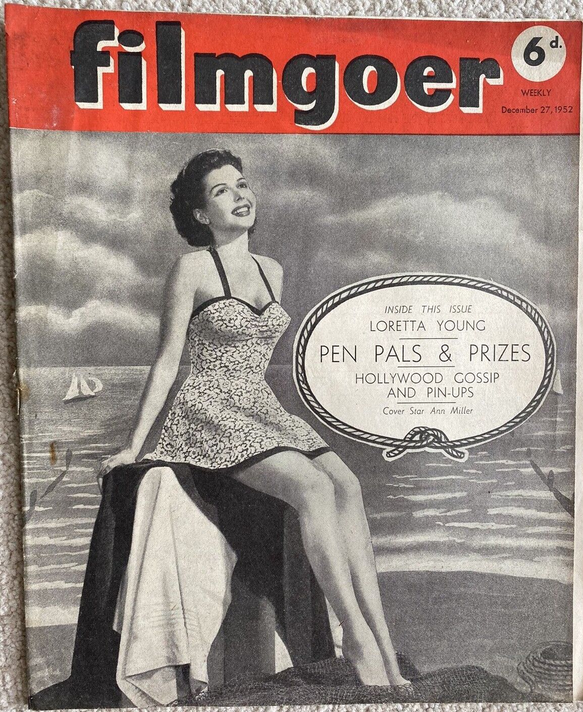FILMGOER magazine side cover 27 December 1952