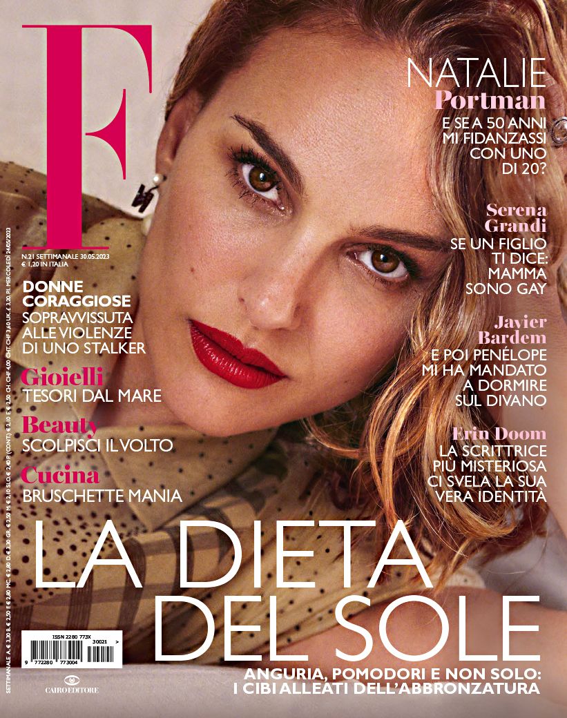 F MAGAZINE magazine side cover 30 May 2023