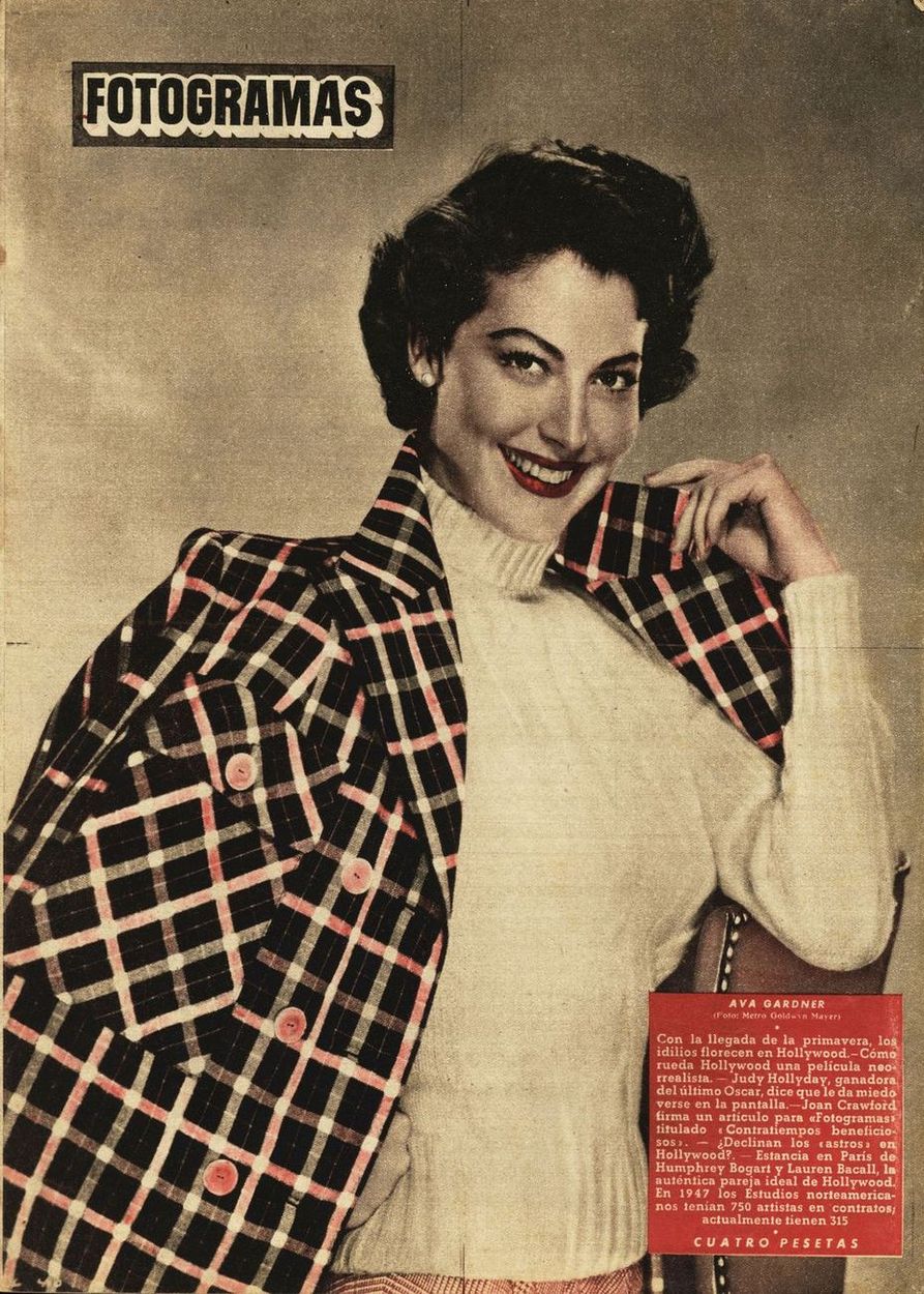 FOTOGRAMAS magazine side cover Issue 125 6 April 1951