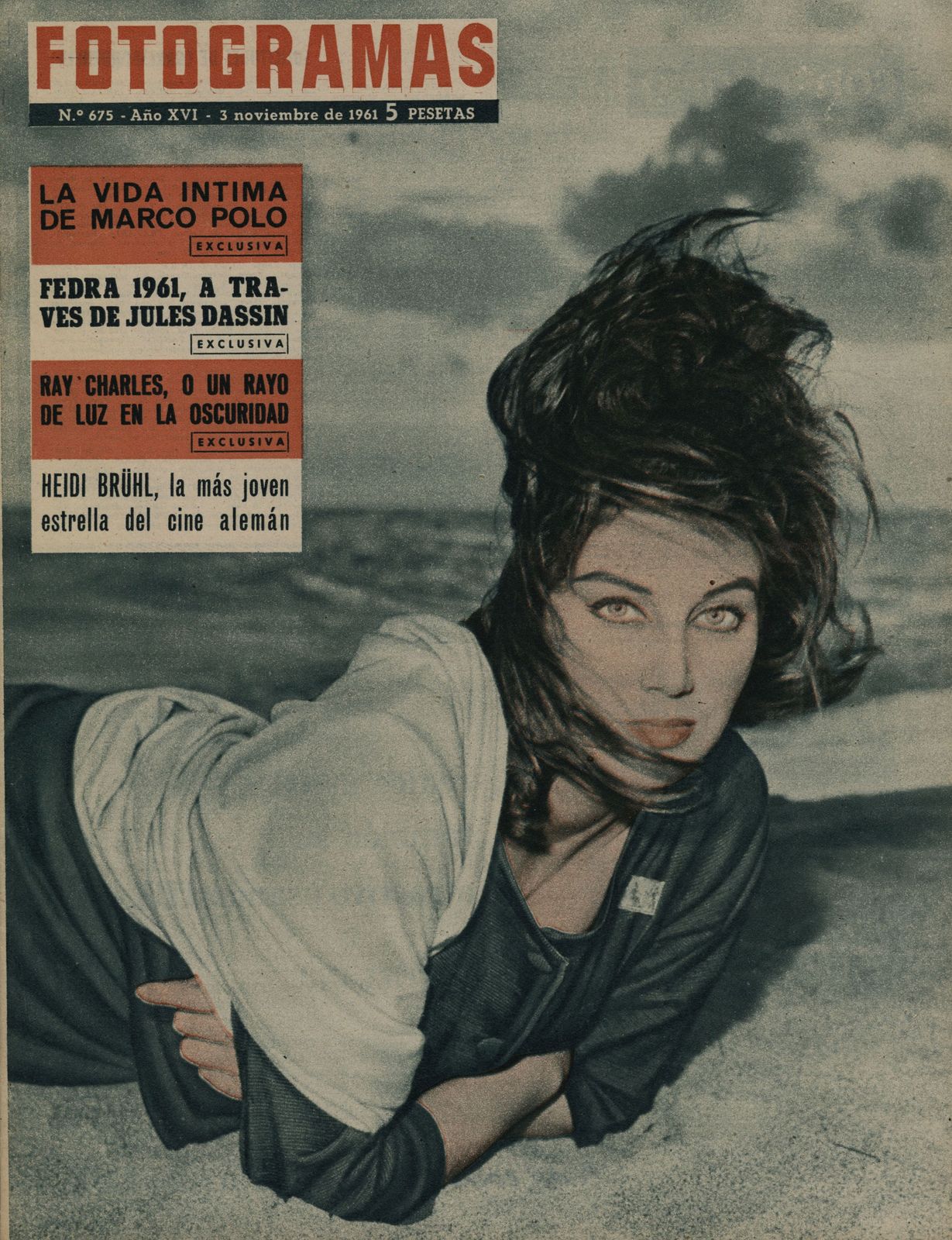 FOTOGRAMAS magazine side cover Issue 675 3 November 1961