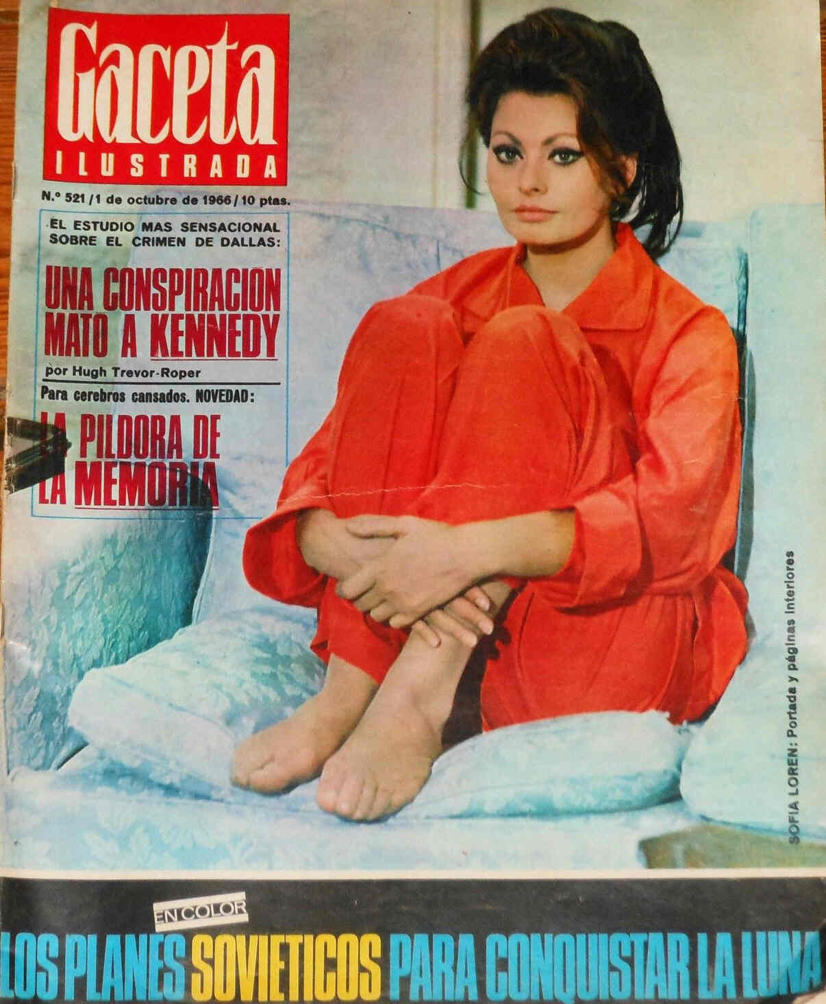 GACETA ILUSTRADA magazine side cover Issue 521 1 October 1966
