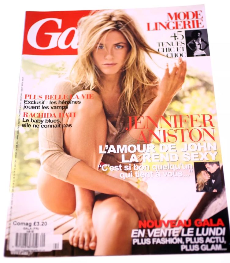 GALA FRANCE magazine side cover Issue 819 16 February 2009