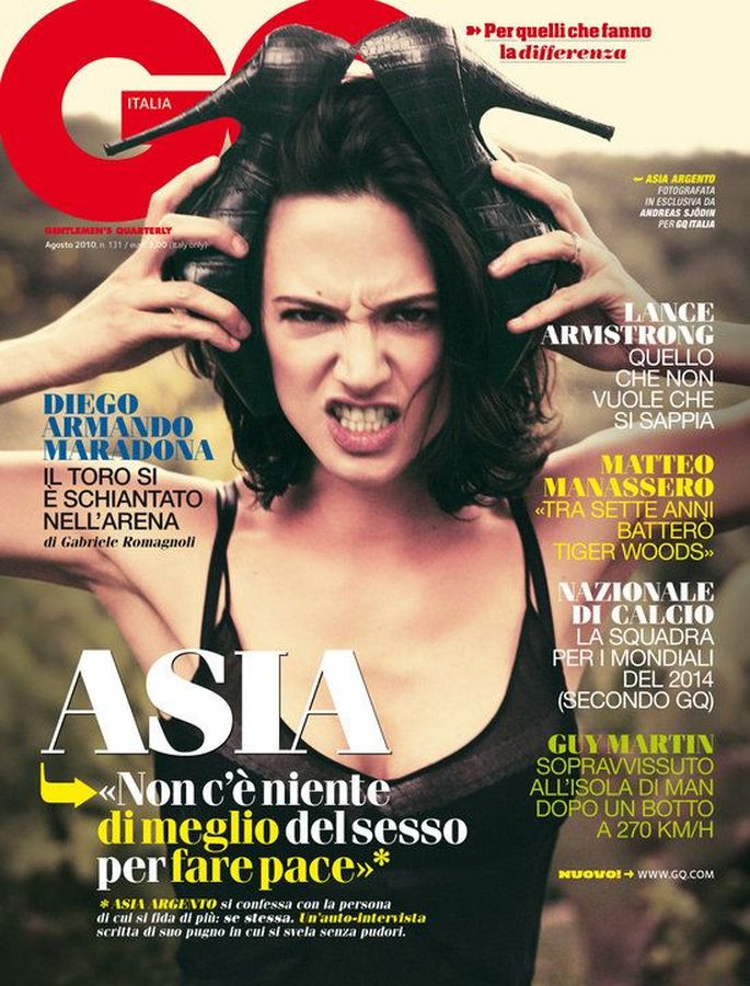 GENTLEMENS QUARTERLY ITALY magazine side cover  August 2010