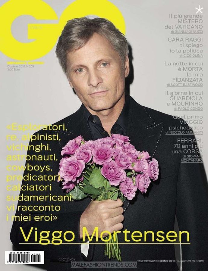 GENTLEMENS QUARTERLY ITALY magazine side cover  October 2016