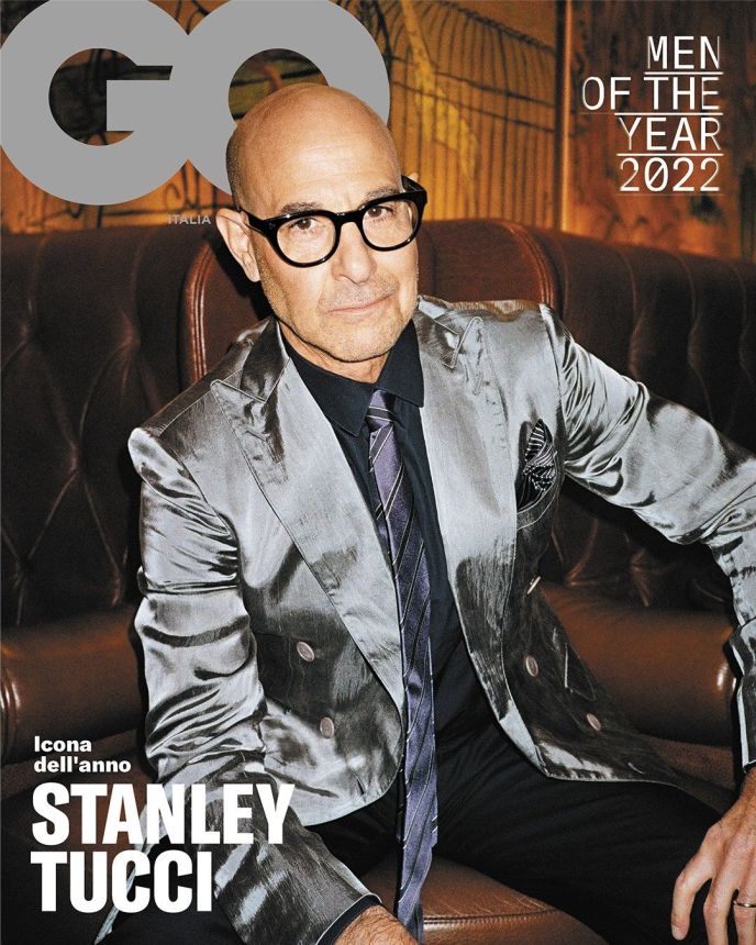 GENTLEMENS QUARTERLY ITALY magazine side cover  December 2022