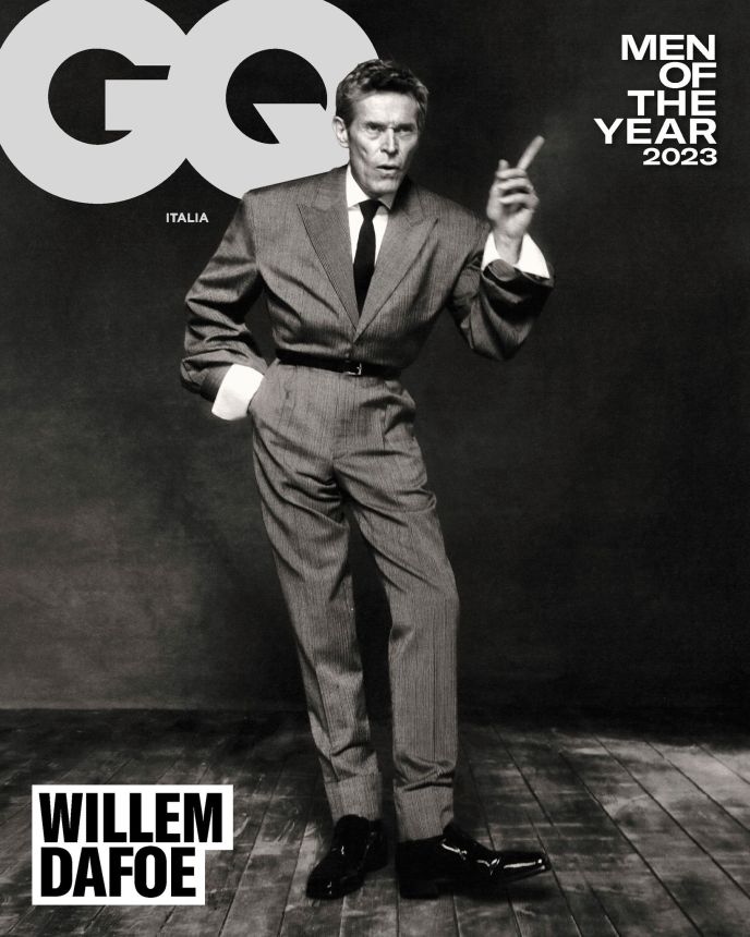 GENTLEMENS QUARTERLY ITALY magazine side cover  December 2023