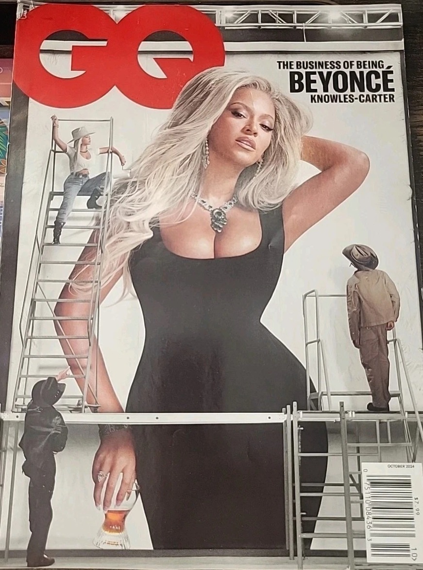 GENTLEMENS QUARTERLY magazine side cover  October 2024