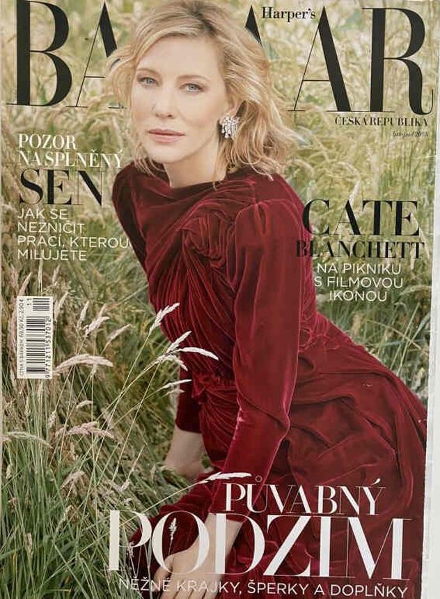 HARPERS BAZAAR CZECH REPUBLIC magazine side cover  November 2018