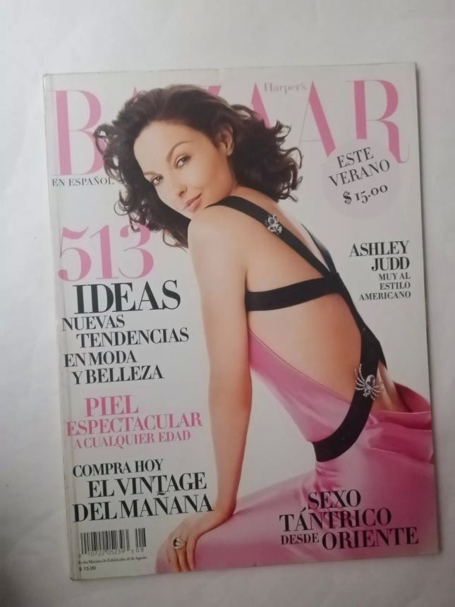 HARPERS BAZAAR MEXICO magazine side cover  August 2004