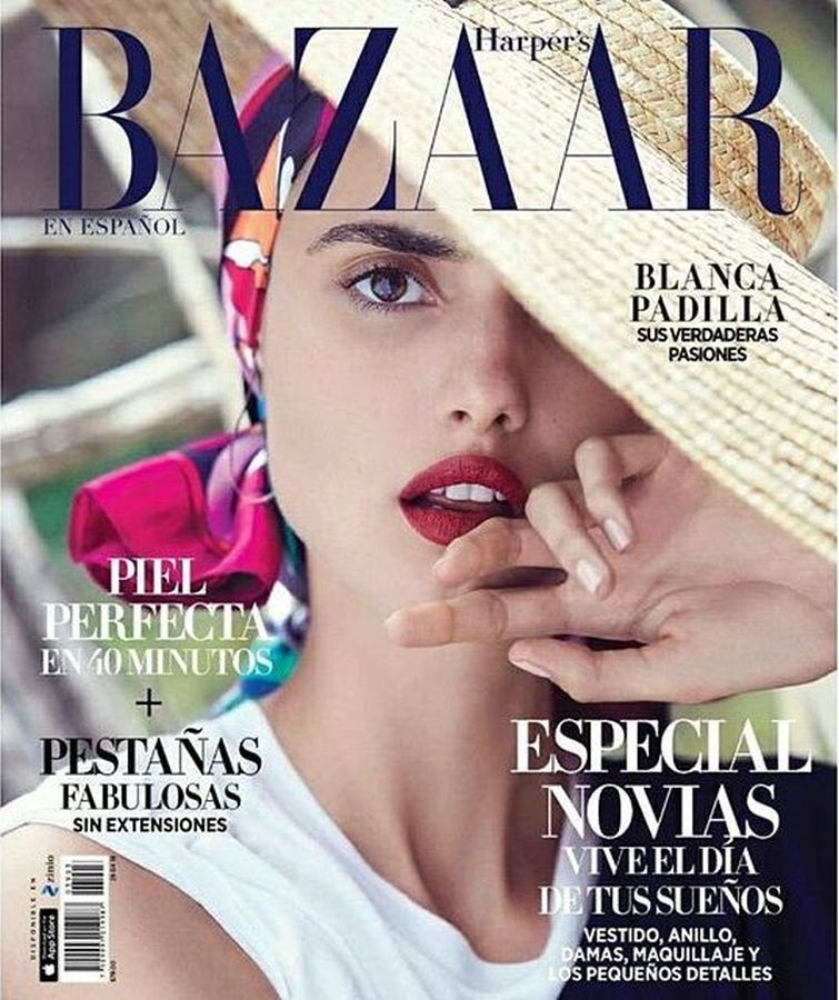 HARPERS BAZAAR MEXICO magazine side cover  April 2018