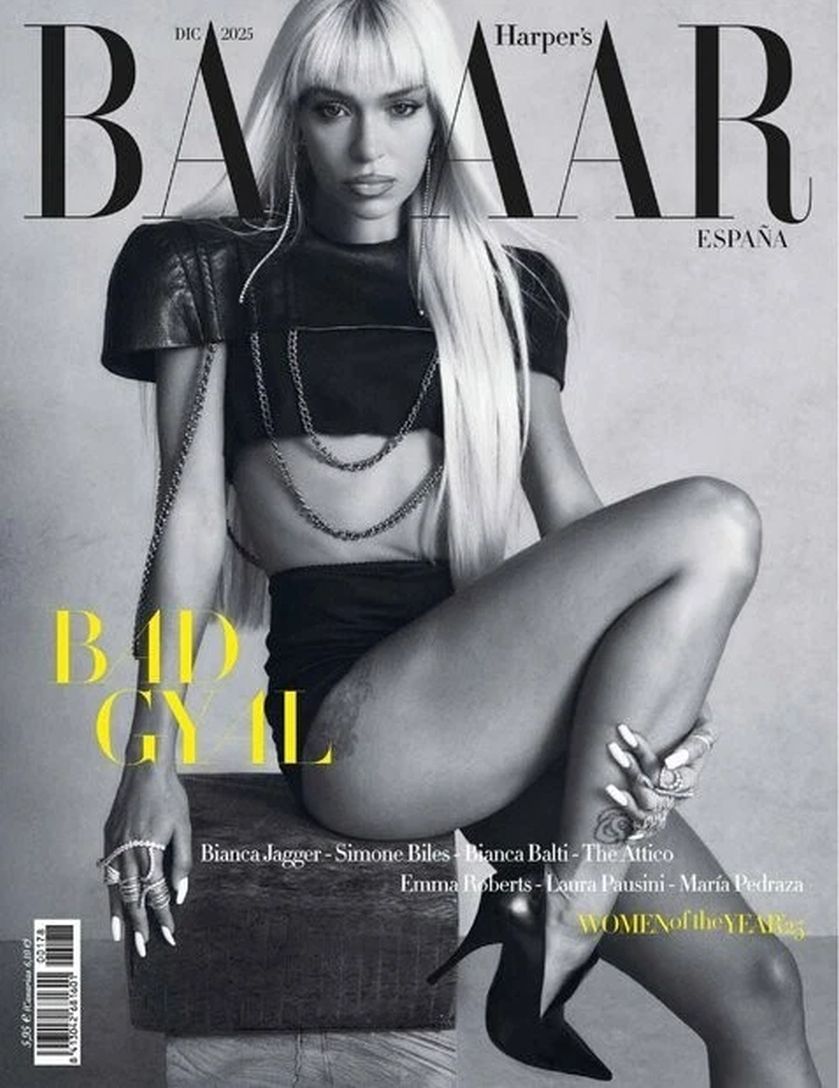 HARPERS BAZAAR SPAIN magazine side cover  December 2025