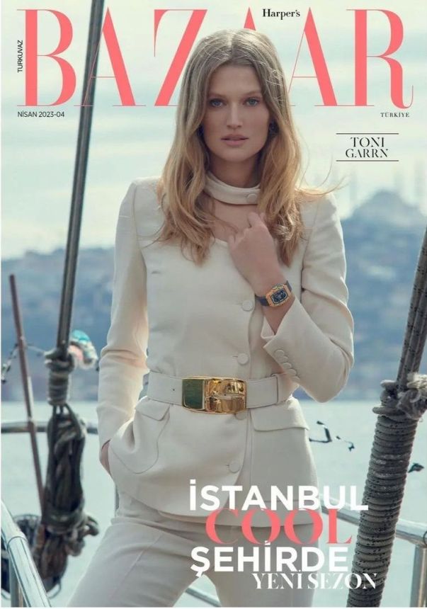 HARPERS BAZAAR TURKEY magazine side cover  April 2023