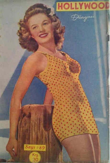 HOLLYWOOD DUNYASI magazine side cover Issue 89  1945