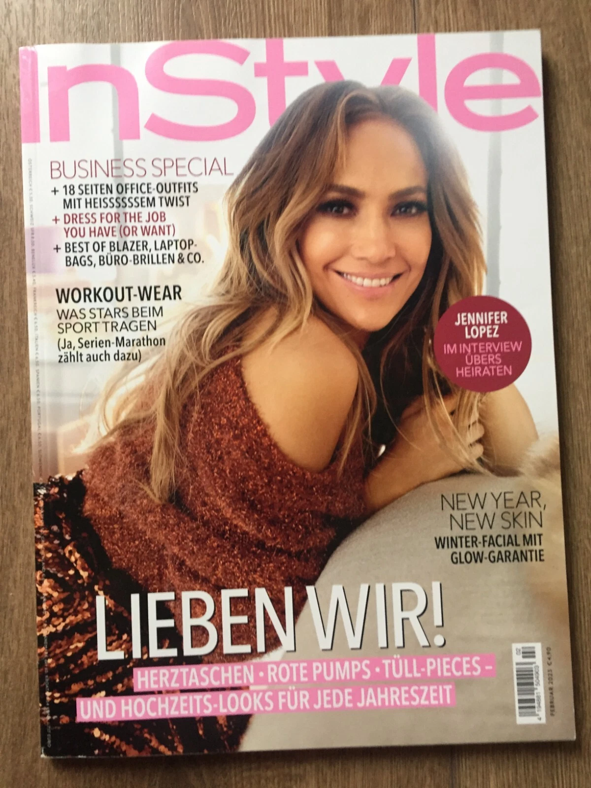 IN STYLE GERMANY magazine side cover  February 2023