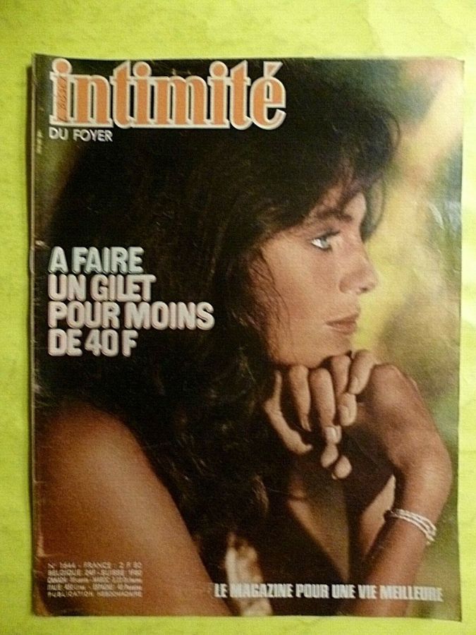 INTIMITE magazine side cover Issue 1644 13 May 1977