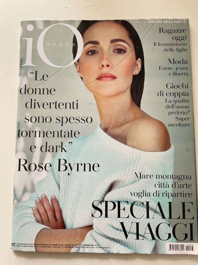 IO DONNA magazine side cover Issue 23 5 June 2021