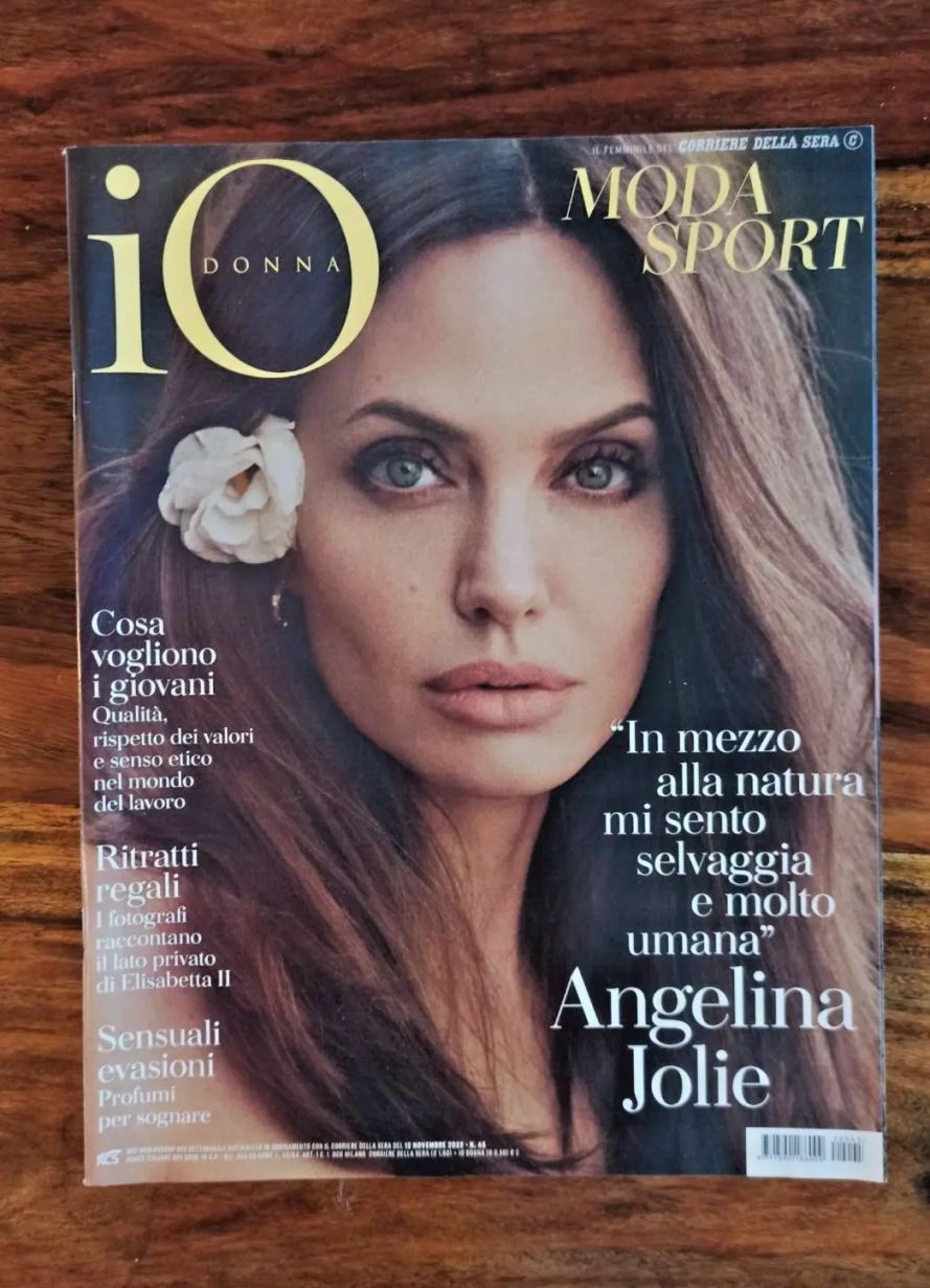 IO DONNA magazine side cover Issue 45 12 November 2023