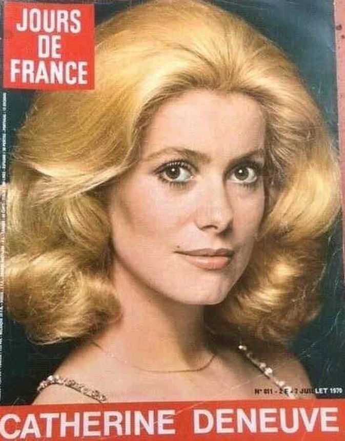 JOURS DE FRANCE magazine side cover Issue 811 17 July 1970