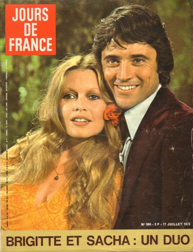 JOURS DE FRANCE magazine side cover Issue 969 17 July 1973