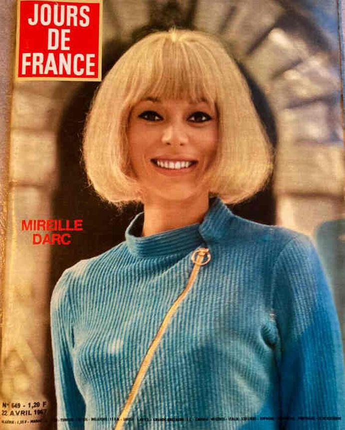 JOURS DE FRANCE magazine side cover Issue 649 22 April 1967