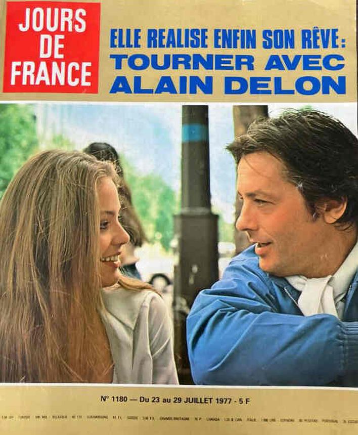 JOURS DE FRANCE magazine side cover Issue 1180 23 July 1977