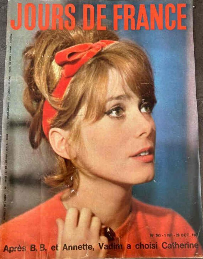 JOURS DE FRANCE magazine side cover Issue 363 28 October 1961