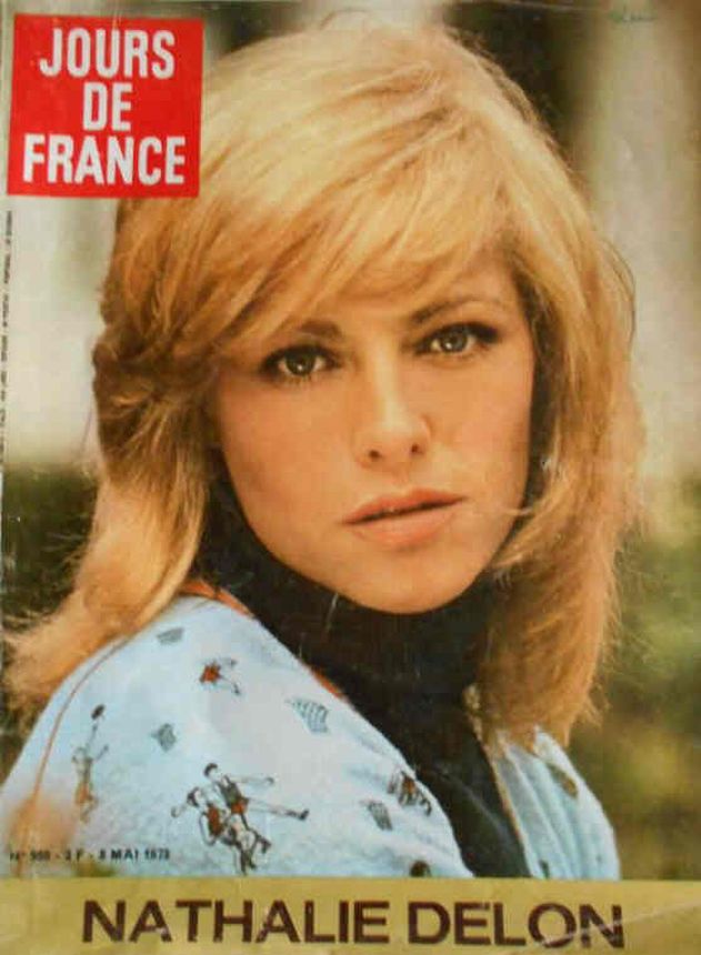 JOURS DE FRANCE magazine side cover Issue 959 8 May 1973