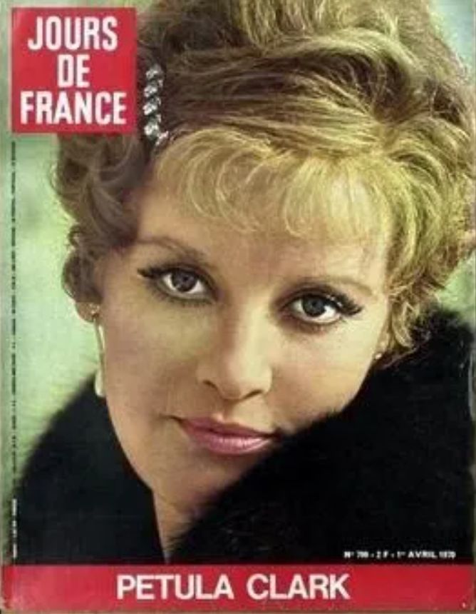 JOURS DE FRANCE magazine side cover Issue 799 1 April 1970