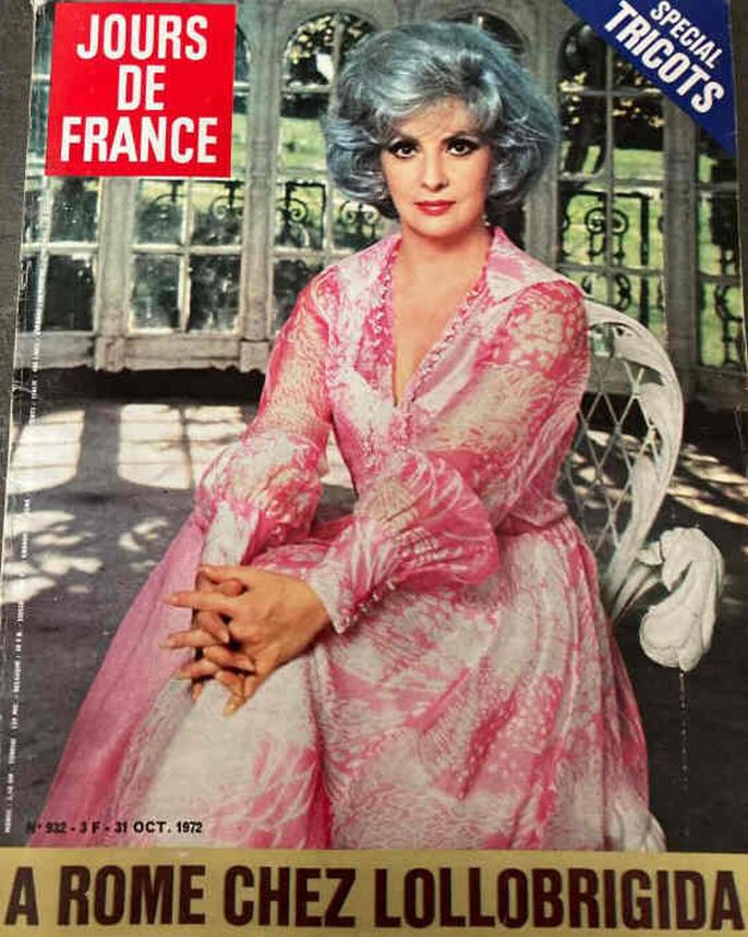 JOURS DE FRANCE magazine side cover Issue 932 31 October 1972