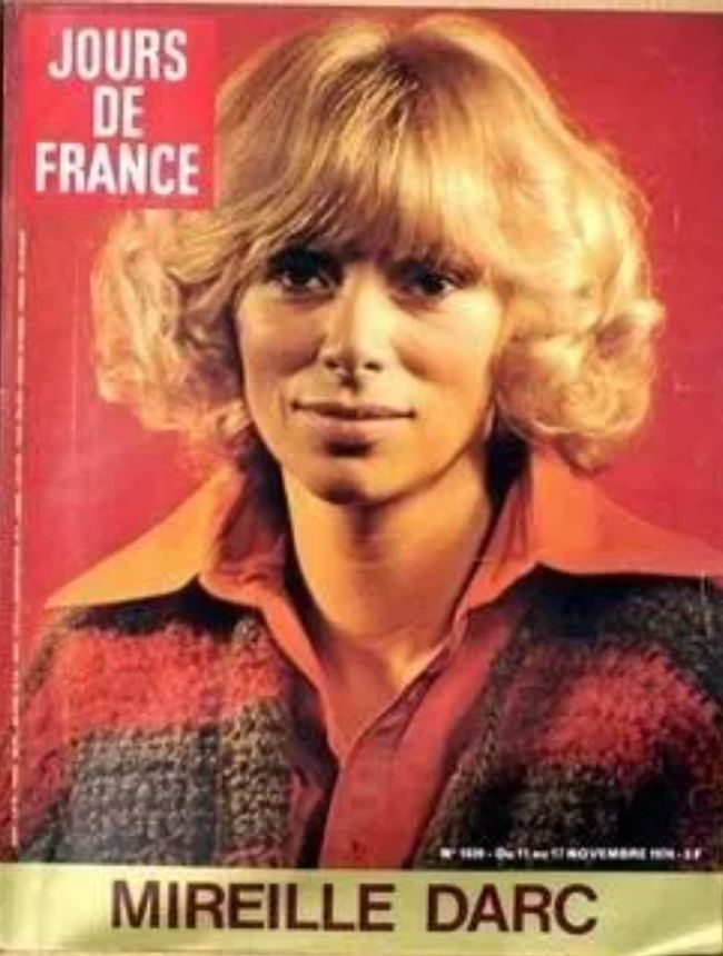 JOURS DE FRANCE magazine side cover Issue 1039 11 November 1974