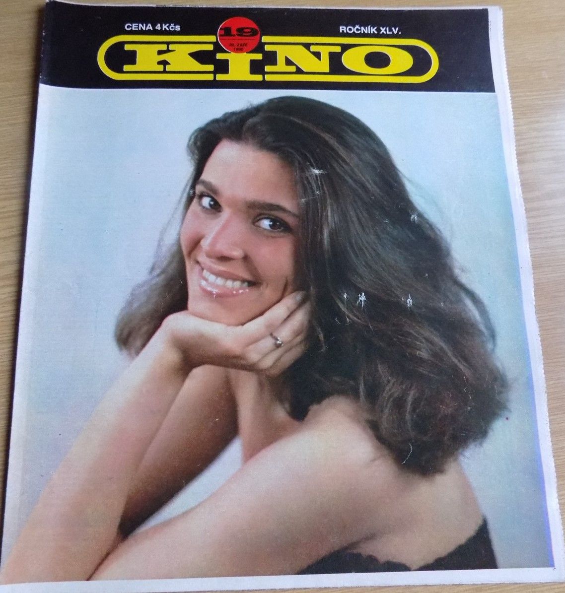KINO (Czech) magazine side cover Issue 19   1990