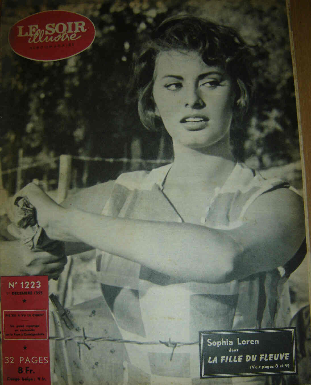 LE SOIR ILLUSTRE magazine side cover Issue 1223 1 December 1955
