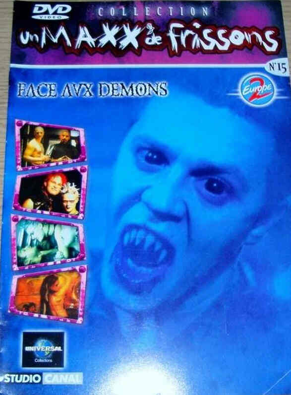 COLLECTION UN MAXX DE FRISSONS magazine side cover Issue 15  May 2004