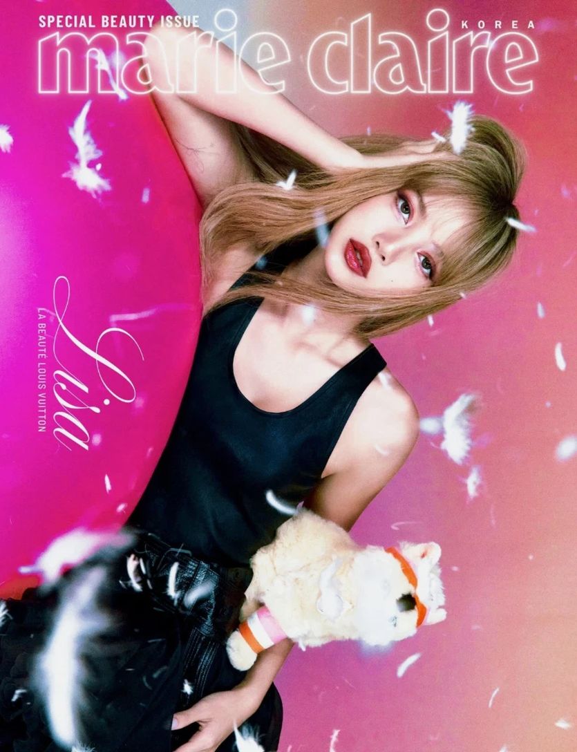 MARIE CLAIRE KOREA magazine side cover  October 2025