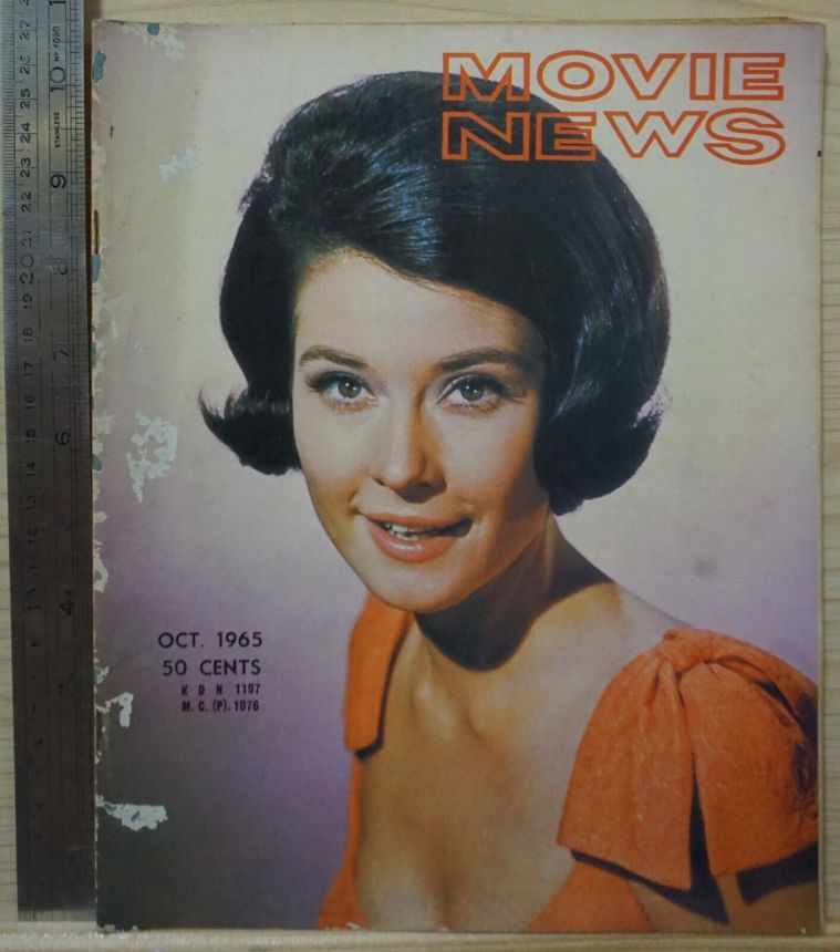 MOVIE NEWS magazine side cover  October 1965