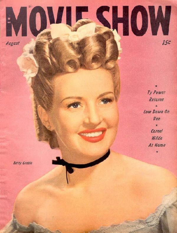 MOVIE SHOW magazine side cover  Vol 4 # 12 August 1946