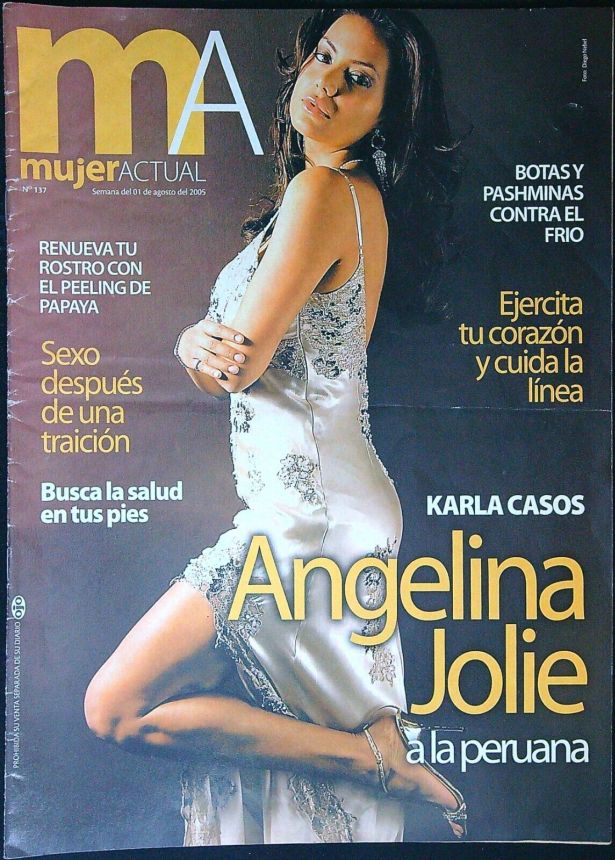MUJER ACTUAL magazine side cover Issue 137 1 August 2005