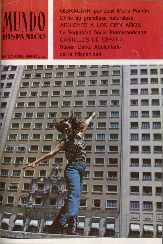 MUNDO HISPANICO magazine side cover Issue 217  April 1966